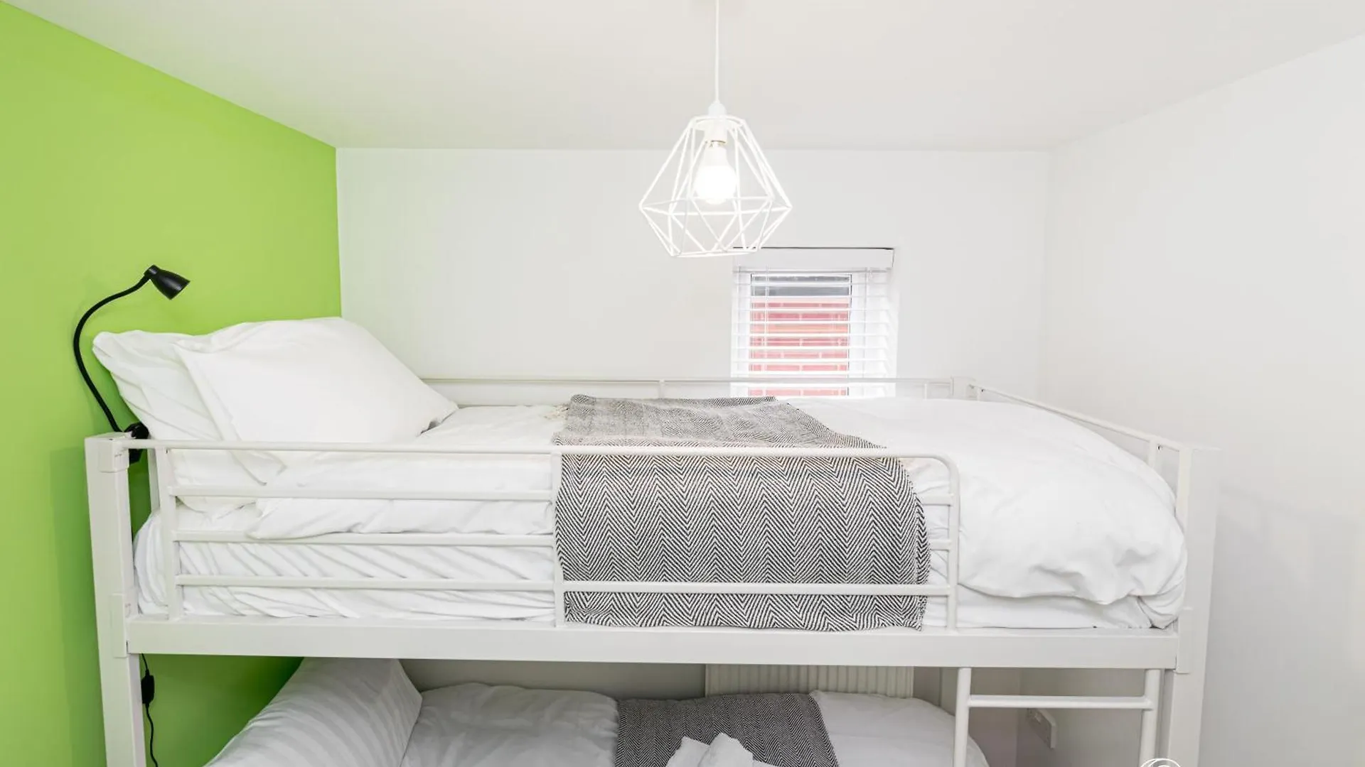 Holiday home Lyell House By Grandeur Property Poole United Kingdom